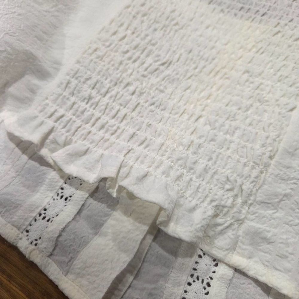 H&M Lace-Detail Crêped Blouse White Puff Sleeve Top - Picture 6 of 10